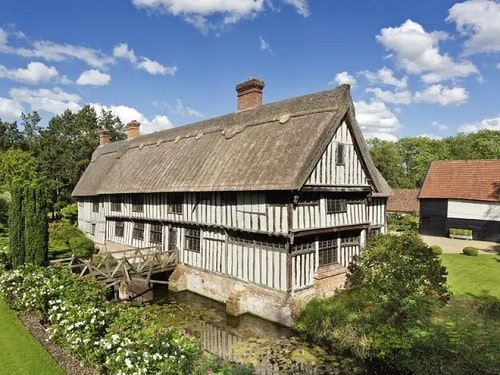 A picture of Kit Harington's house in East Anglia, England.